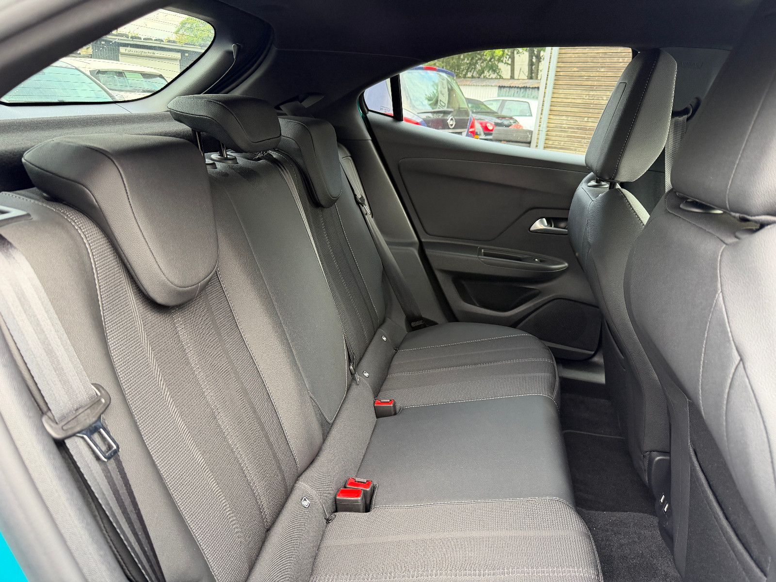 Fahrzeugabbildung Opel Mokka Edition MildHybrid 107KW 6e-DCT