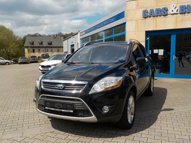 Ford Kuga Titanium GEPFLEGT! ALLRAD! PANORAMA!