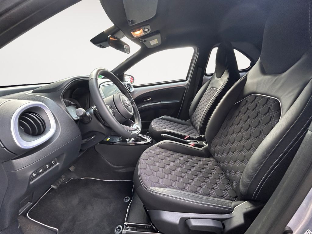 Fahrzeugabbildung Toyota Aygo X S-CVT JBL