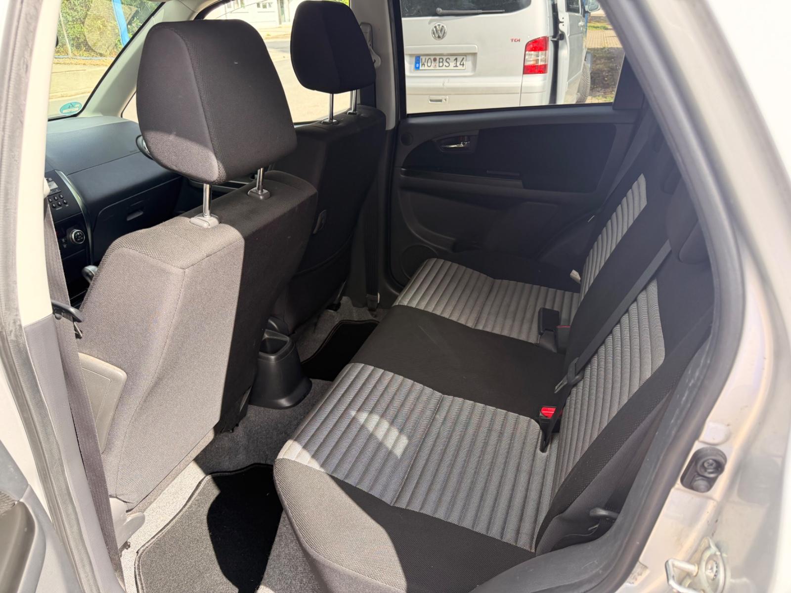Suzuki SX4 Club/AUTOMATIK/TÜV§INSPEKTIONNEU