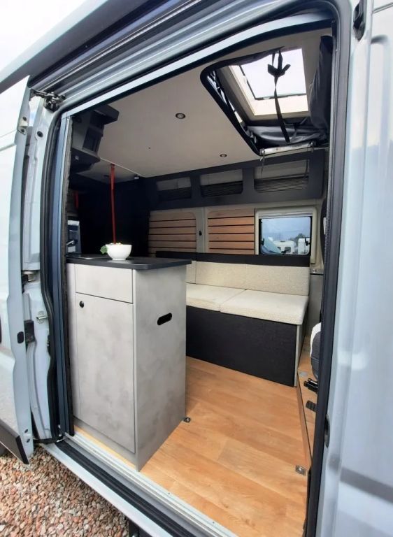 Fahrzeug Übersicht 11 Fahrzeugabbildung Crosscamp ADVTR 5.41 Verfüg./Sparen Sie 11.551,- €