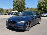 BMW 320i xDrive Advantage LED Navi Automatik EU6 Tüv - BMW 320 Kombi 320i xdrive mit Benzin-Antrieb