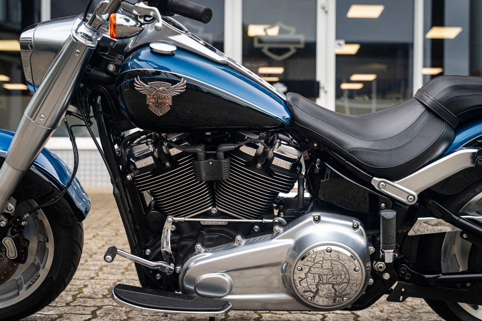 Fahrzeugabbildung Harley-Davidson FLFBS FAT BOY SOFTAIL 114 CUI ANV. JEKILL&HYDE