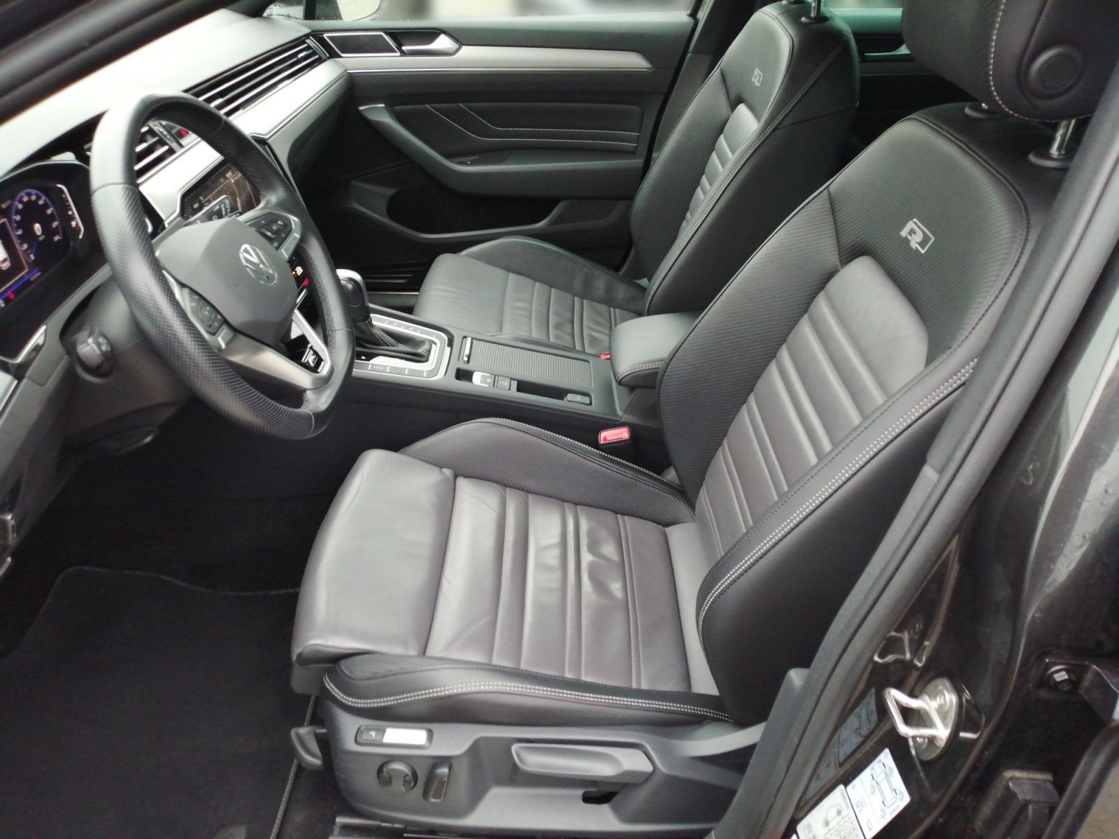 Volkswagen Passat Variant - Bild 14