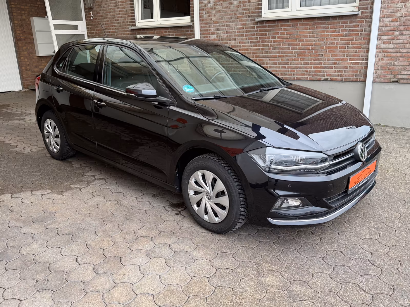 Volkswagen Polo VI Highline 1.0 B 95PS ACC Neu Hu