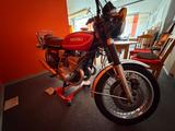 Suzuki GT550 Top - SUZUKI 550