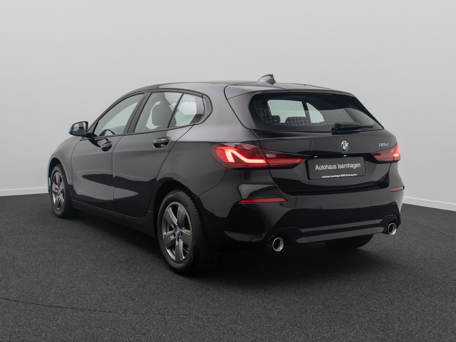 Fahrzeugabbildung BMW 118d GeschwindigReg PDC DAB LED CockpitPro WLAN