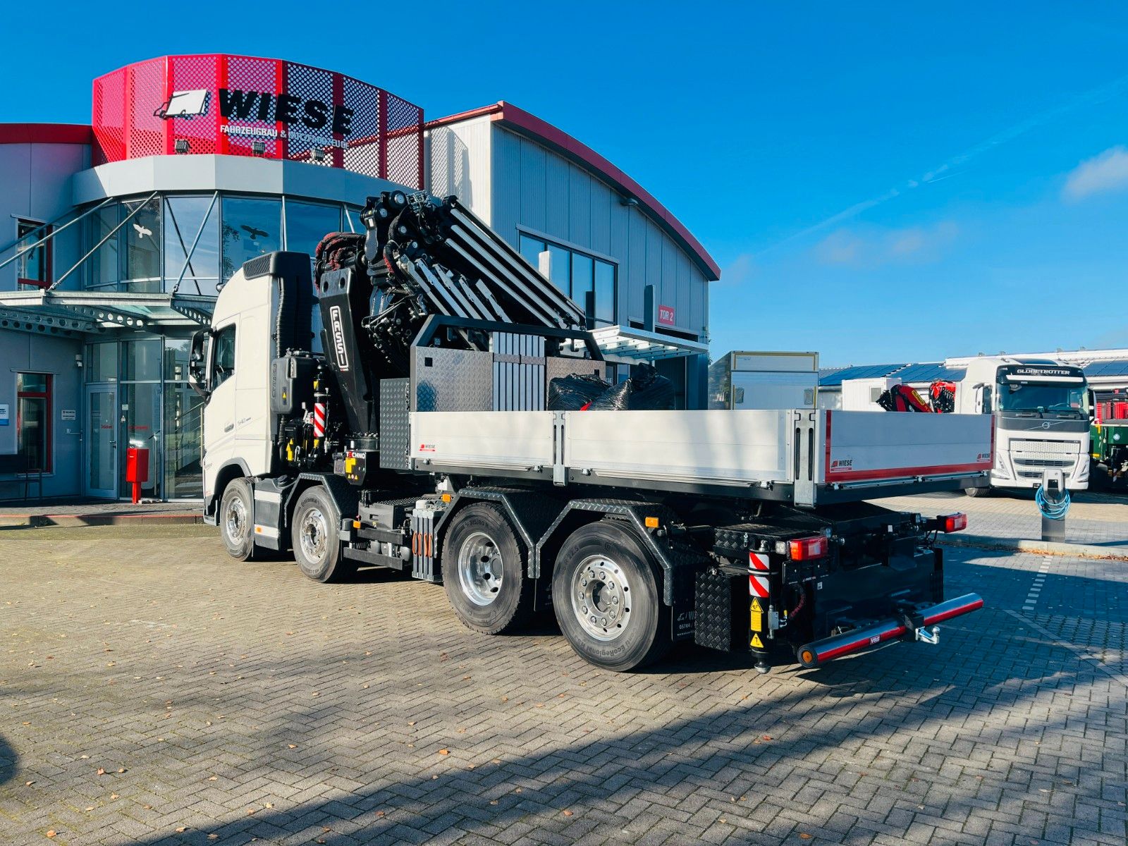 Fahrzeugabbildung Volvo FH 540 SZM mit F1450 HXP Fly Jib + Winde