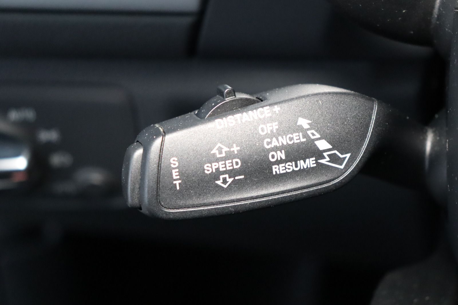 Fahrzeugabbildung Audi A6 Avant 3.0 TDI quattro Pano. * AHK * Service