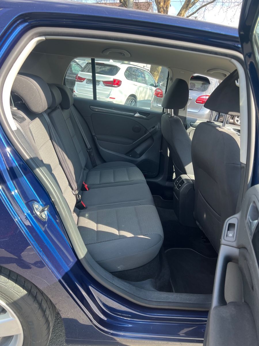 Fahrzeugabbildung Volkswagen Golf VI 1.4 TSI Comfortline *SCHECKHEFT BEI VW*