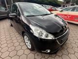 Peugeot 208 Active,Klima,scheckheft, 62000km - Peugeot 208 Gebrauchtwagen in Hamburg