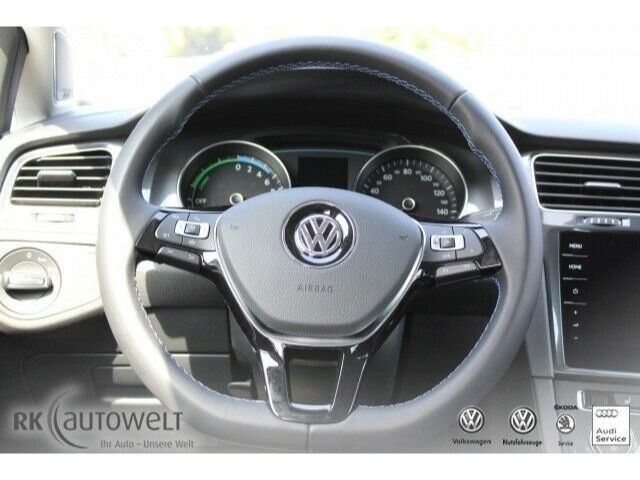 Golf E-Golf COMFO 100KW NAVI DYNAUDIO REAR VIEW