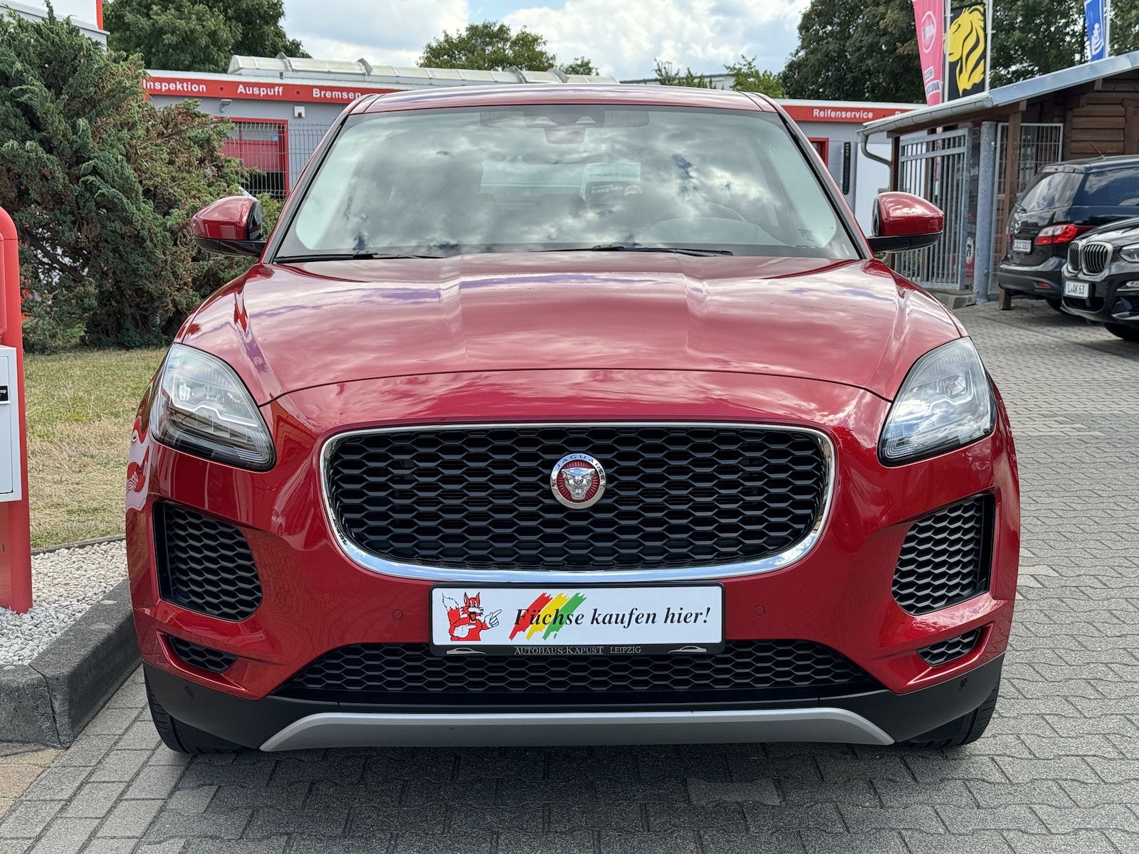 Fahrzeugabbildung Jaguar E-Pace P250 AWD /LED//DAB/Sound/Spur/Kamera/Ahk