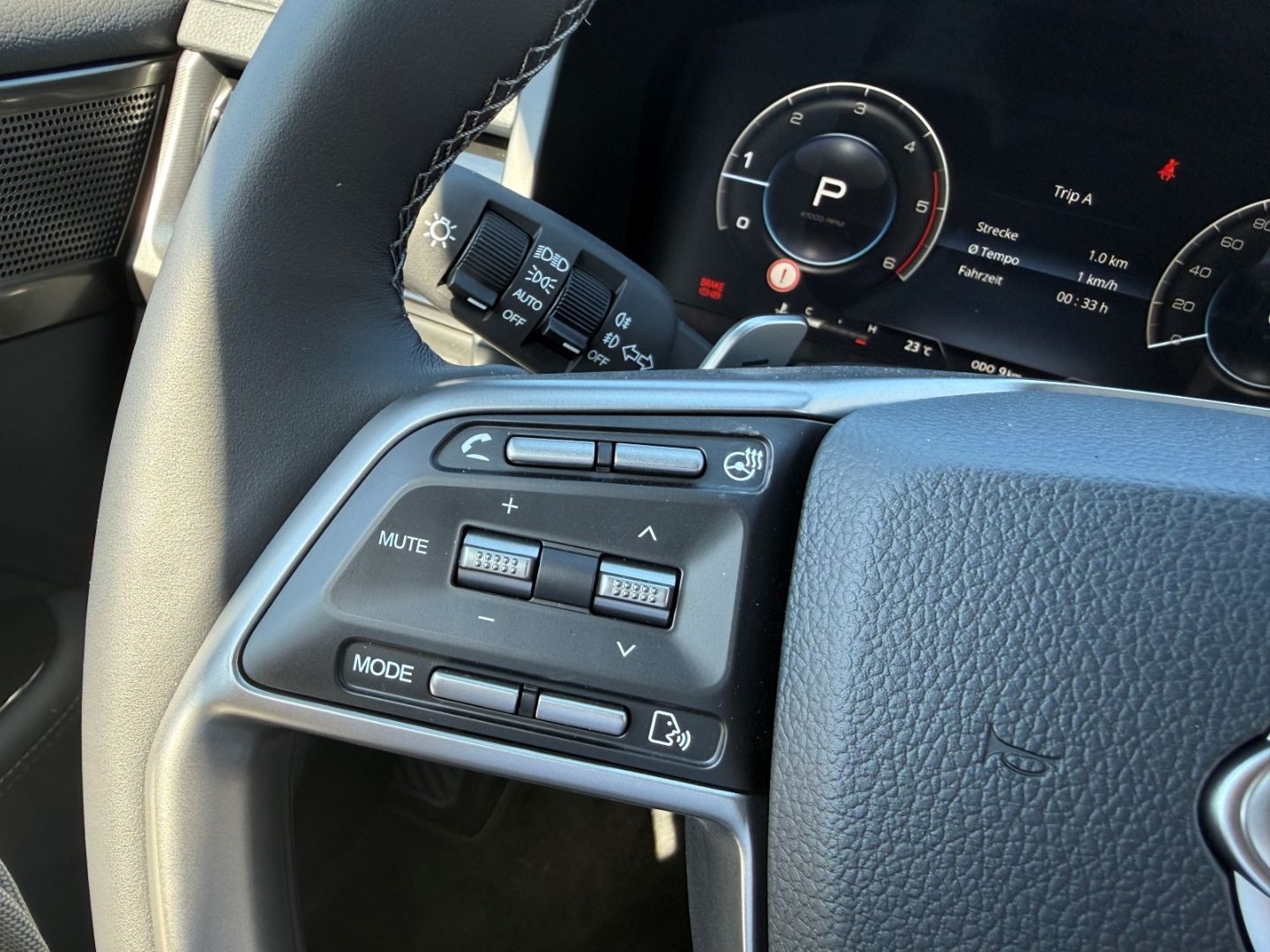 Fahrzeugabbildung KGM Rexton Lux 2.2 4WD Leder 360 Kamera