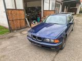 BMW E39 523i M52b25 Single Vanos - BMW 523 aus 1997