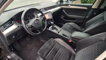 Volkswagen Passat Variant - 11