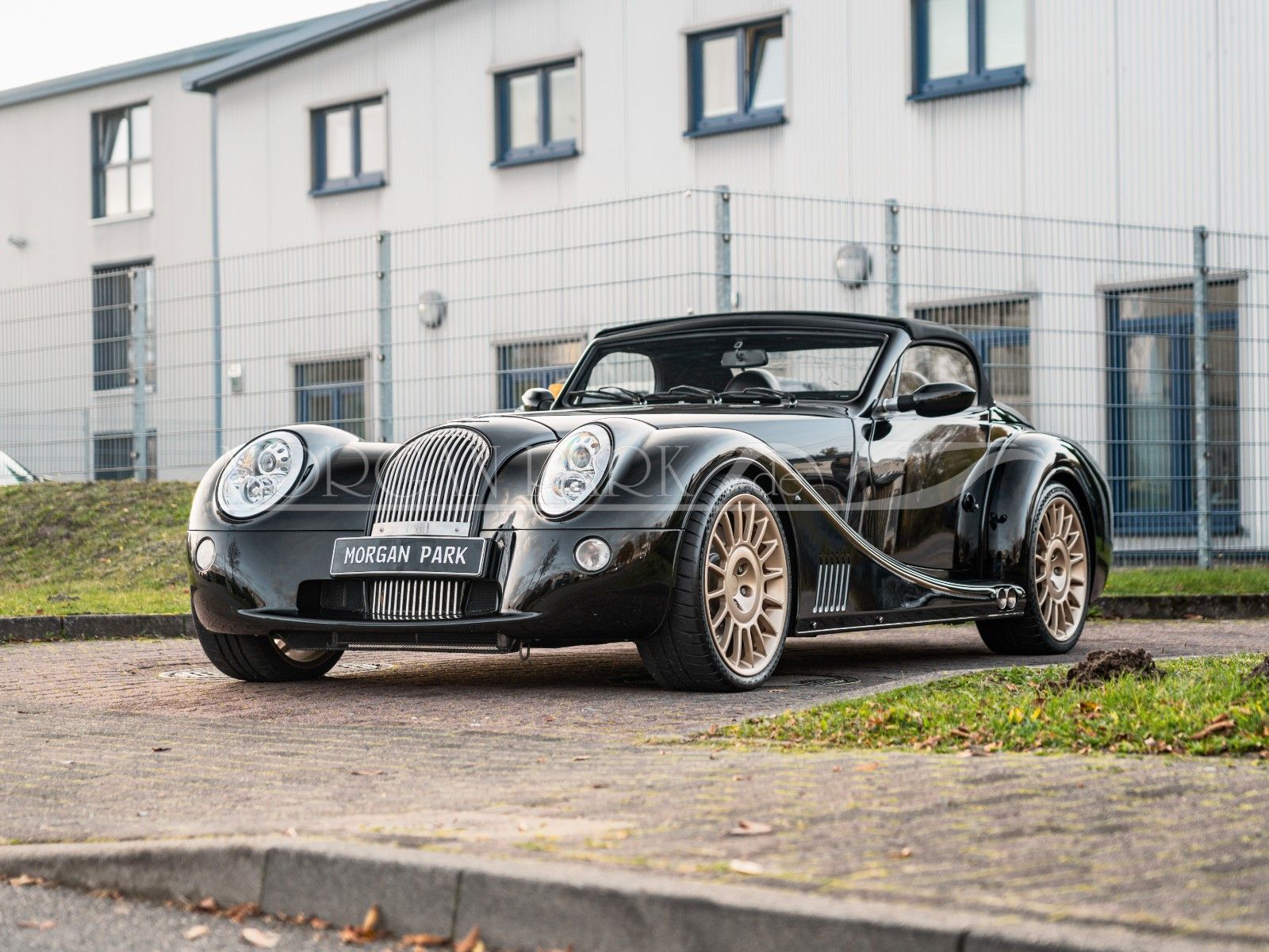 Fahrzeugabbildung Morgan Aero 8 *Batmobil* + sehr guter Zustand + 2. Hand