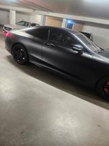 Mercedes-Benz S 63 AMG S 63 Mercedes-AMG 4MATIC Coupé AMG - Mercedes-Benz S 63 AMG: 3 Türen