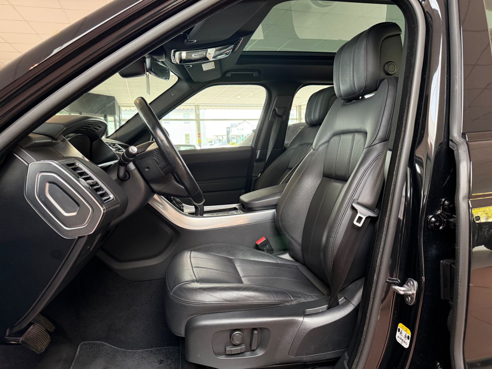 Fahrzeugabbildung Land Rover Range Rover Sport/PANORAMA/MERIDIAN/KAMERA