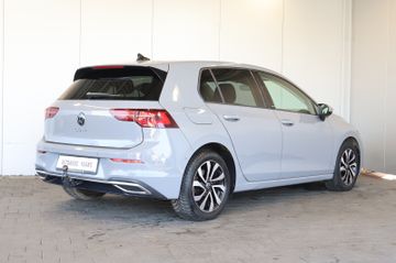 Volkswagen Golf VIII 2.0 TDI HUD+AID+MATRIX+PANO+KEY+AHK