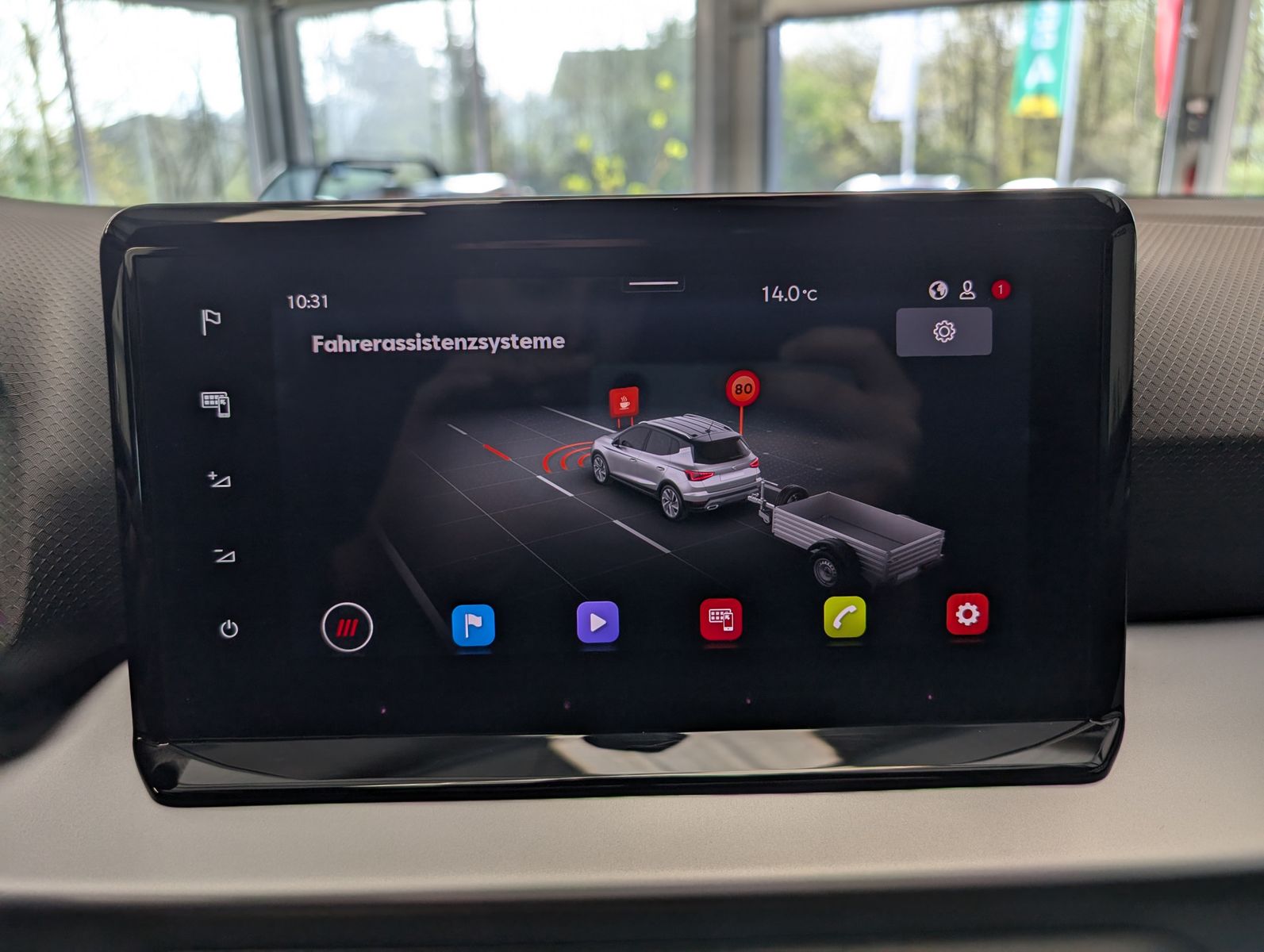 Fahrzeugabbildung SEAT Arona 1.5 TSI DSG FR LED ACC Cam Dinamica AHK 18