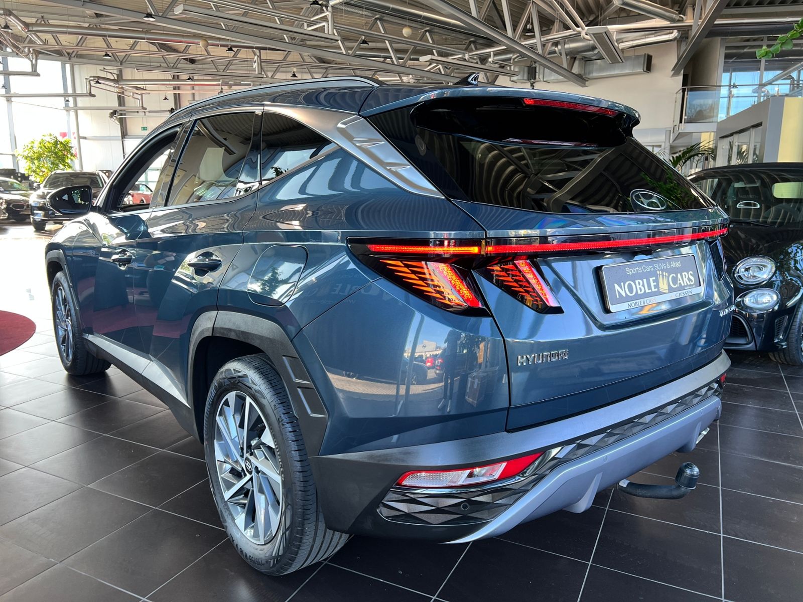 Fahrzeugabbildung Hyundai TUCSON Trend Mild-Hybrid 2WD AHK LED NAV SHZ RFK