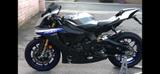 Yamaha YZF  R1 M  - YAMAHA R1