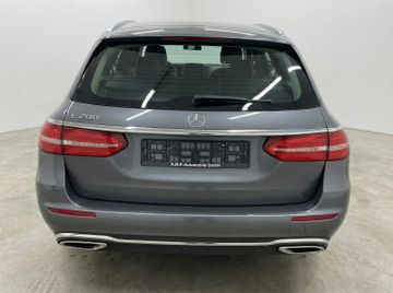 Mercedes E 200 - 7