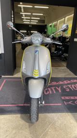 Vespa Elettrica 70 km/h ab 16 Jahre fahrbar - VESPA ELETTRICA 70 KM H