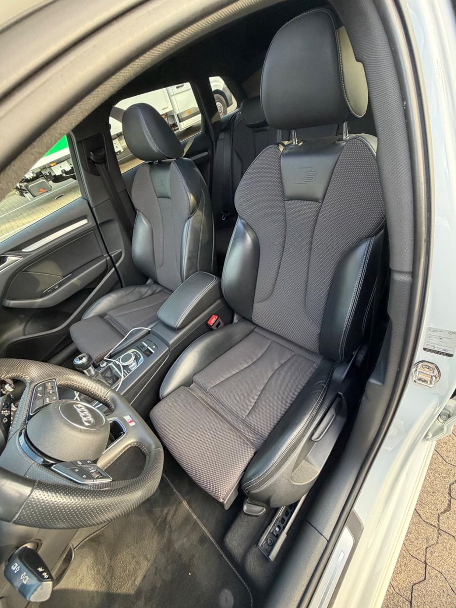 Audi A3 Sportback 1.5 TFSI S line / Virtual Cockpit
