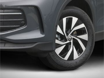 Volkswagen Tiguan 1.5 eTSI Life Plus DSG ACC NAVI