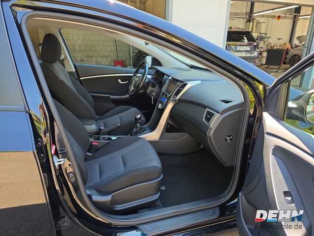 Hyundai i30cw 1.4 FIFA World Cup Edition Silver Navi PDC
