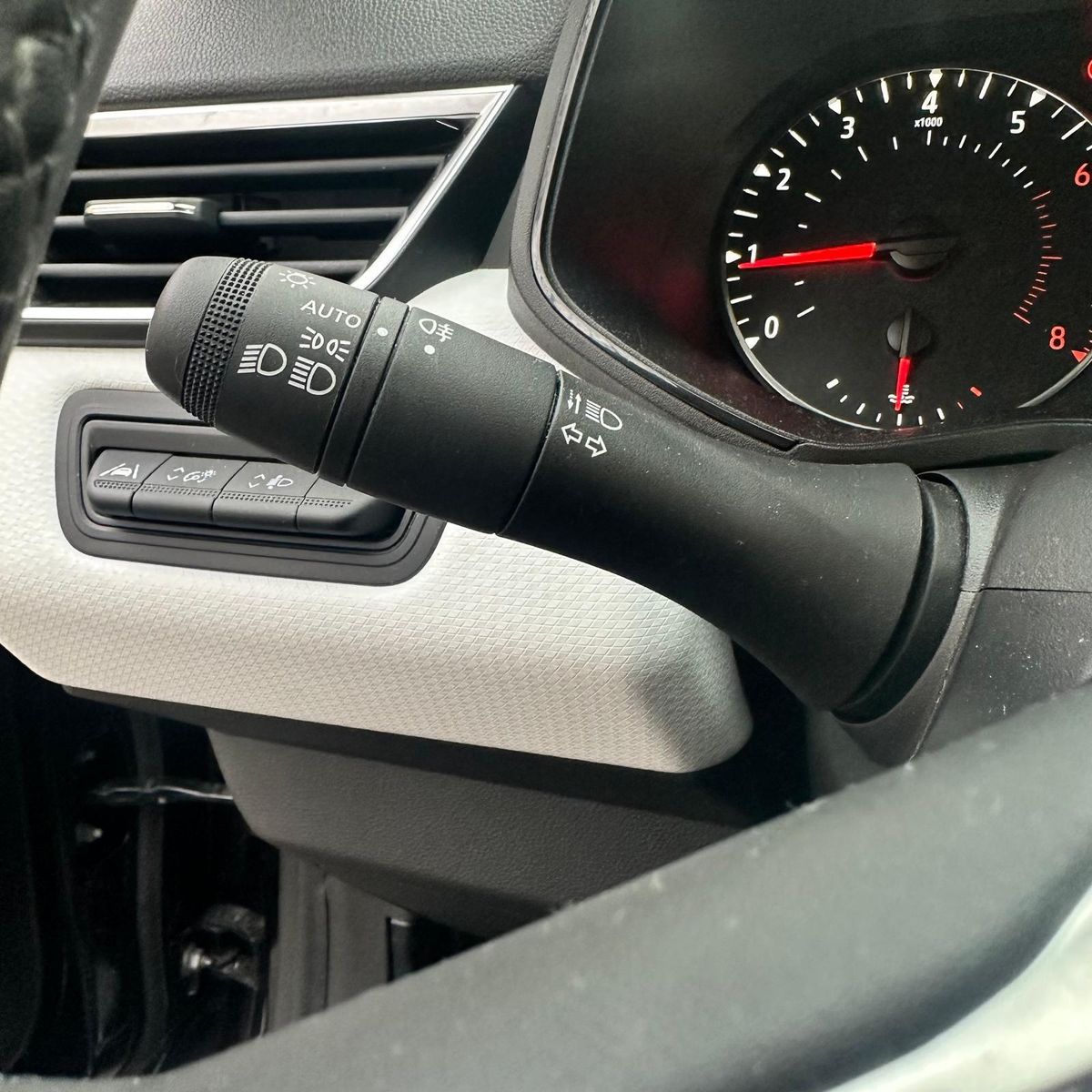 Renault Clio - Bild 15