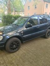 Mercedes-Benz Mercedes ML 320 - Mercedes-Benz ML 320 in Dortmund