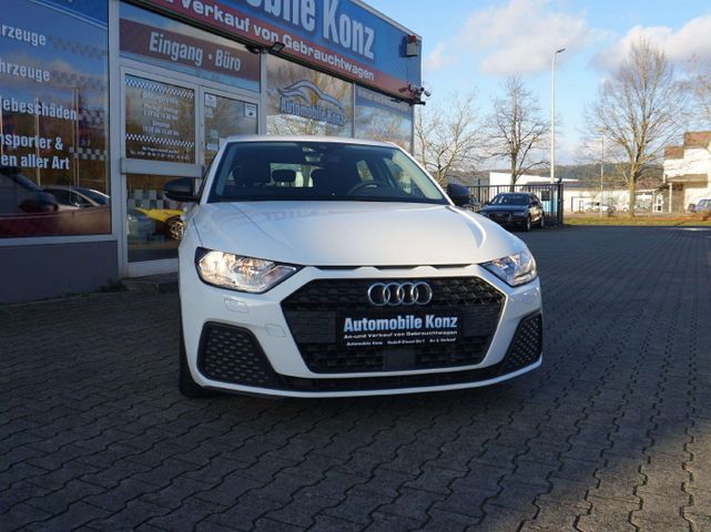 Audi A1 30 TFSI basis