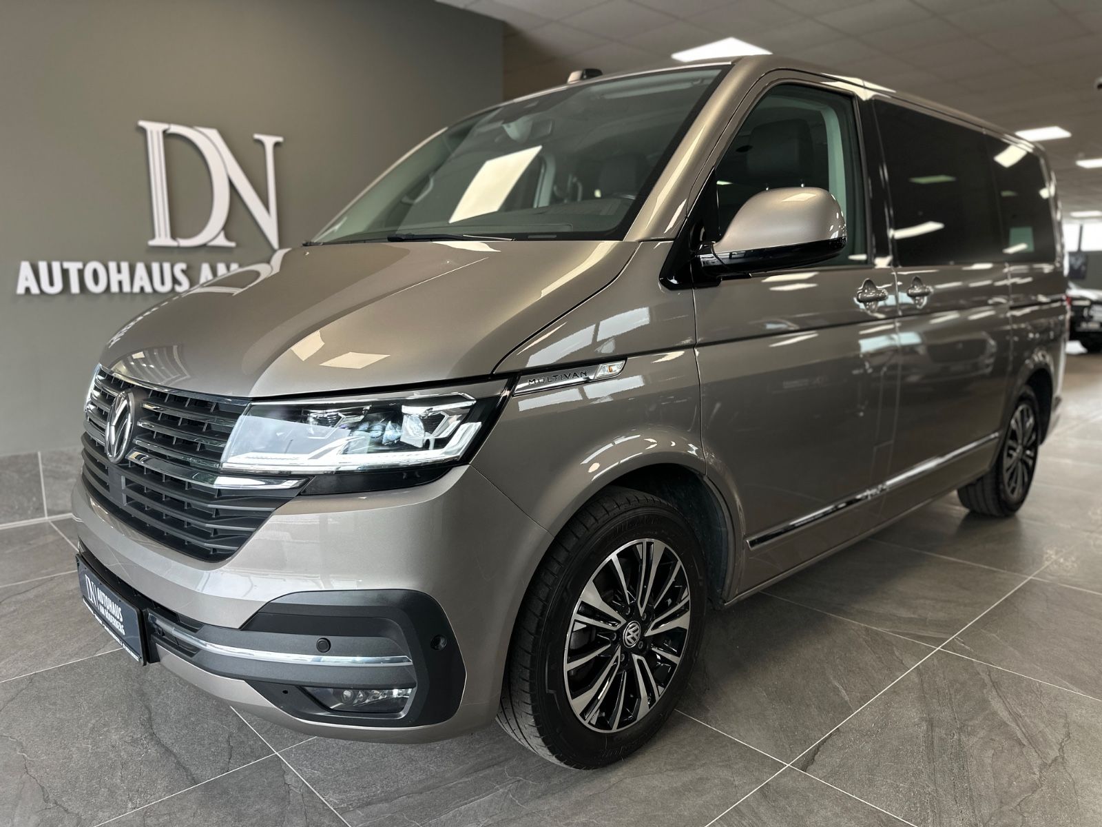 Volkswagen T6 Multivan 4MOTION Highline