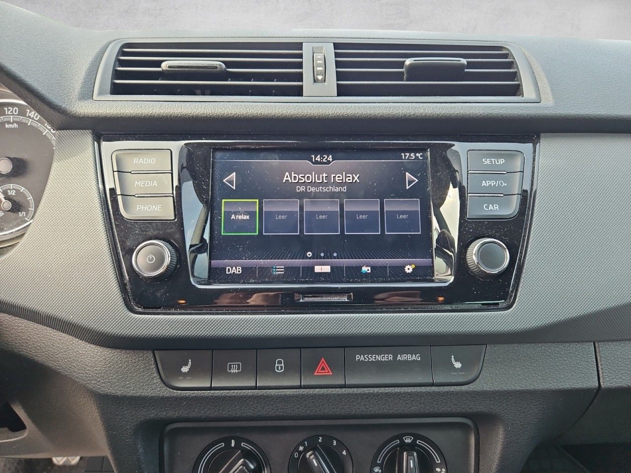 Fahrzeugabbildung SKODA Fabia Combi Active