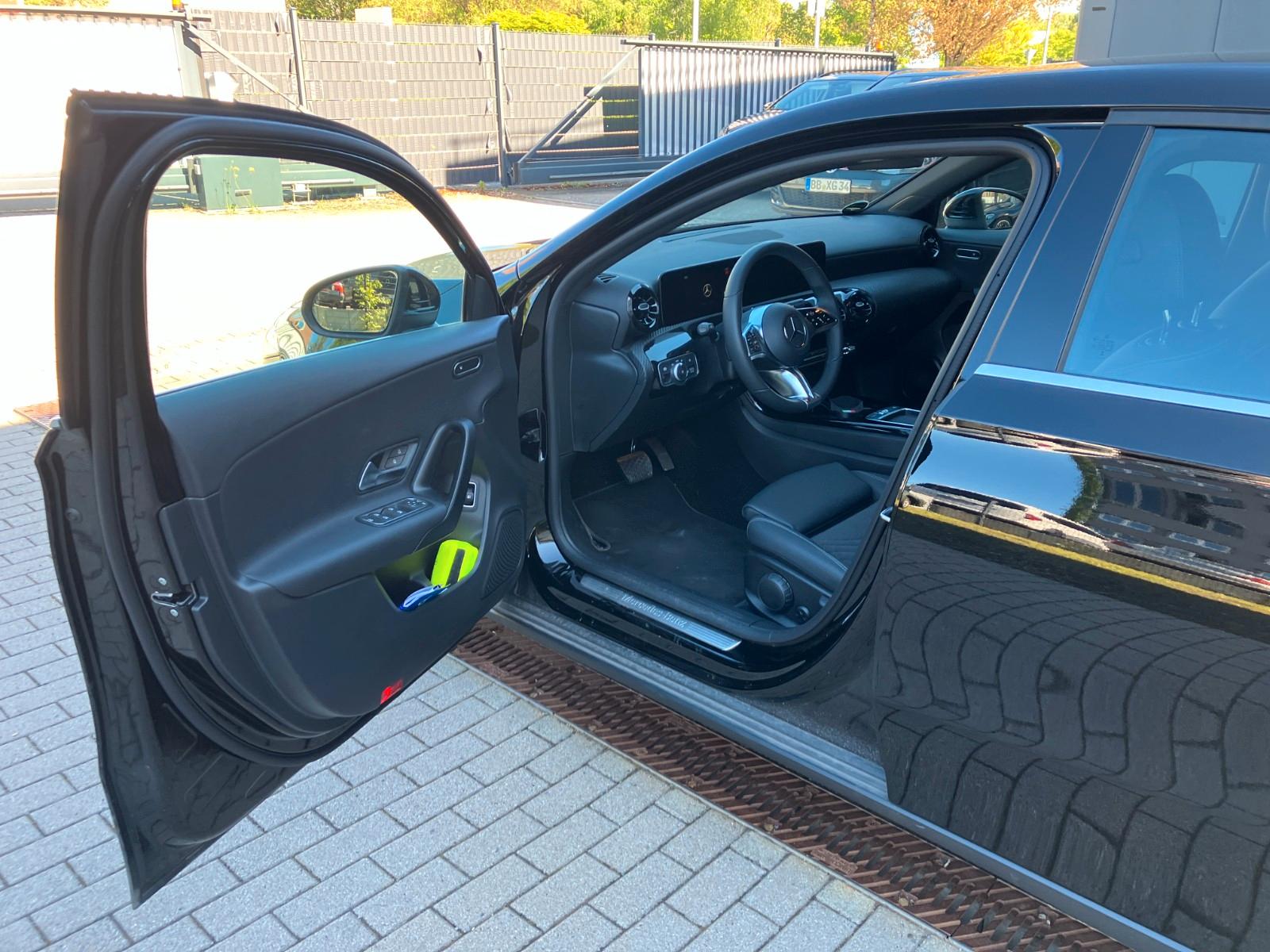 Mercedes-Benz A 250 e