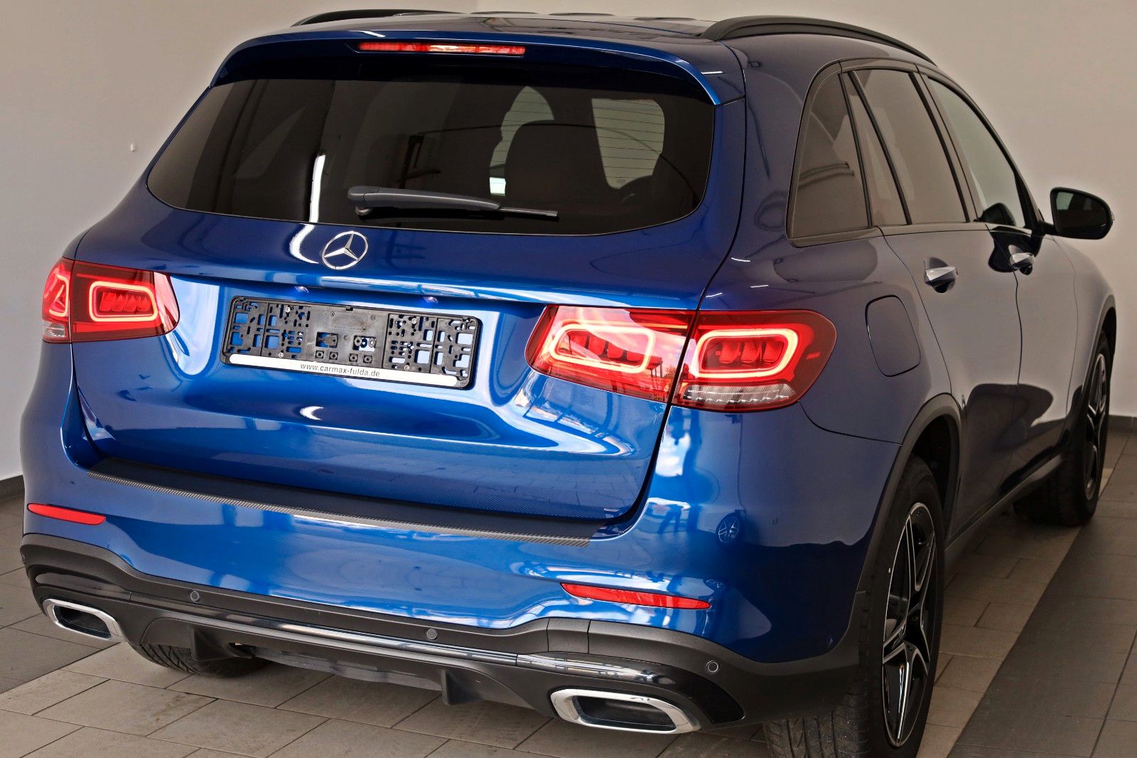 Fahrzeugabbildung Mercedes-Benz GLC 300 4M AMG Line Leder,Navi,LED,Panorama,AHK