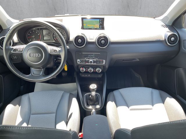A1 Sportback 1.0 TFSI sport ultra Bluetooth Navi