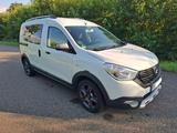 Dacia Dokker TCe 115 Stepway Celebration Stepway C... - Dacia Dokker von privat