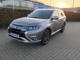 Mitsubishi Outlander Plug-in Hybrid TOP 2.4 MIVEC 4WD - Mitsubishi Plug-in Hybrid Outlander Gebrauchtwagen