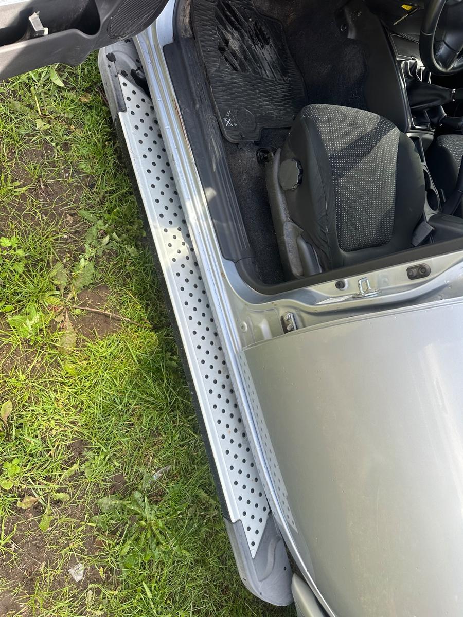 MITSUBISHI L200 2.5DI-D DOBBELT CAB 4WD | 178 ch | 4X4 | BVM
