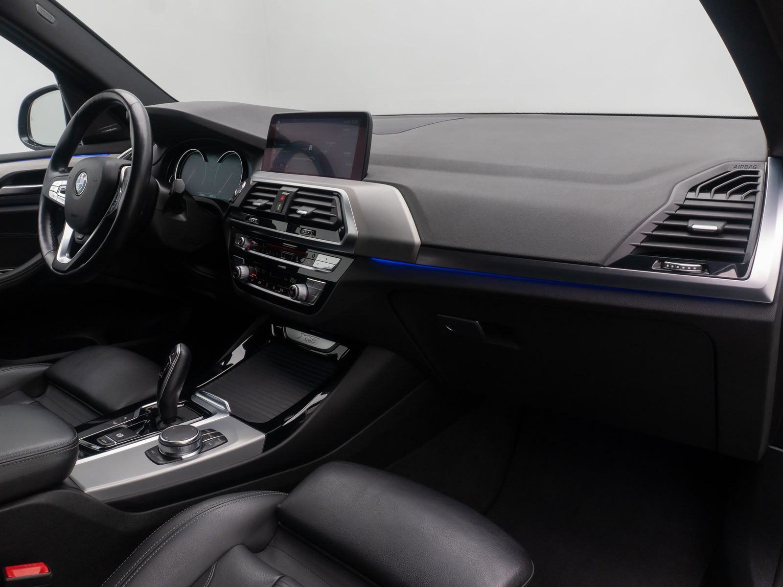 Fahrzeugabbildung BMW X3 xD20d xLine ACC AHK Kamera DisplKey HUD Leder