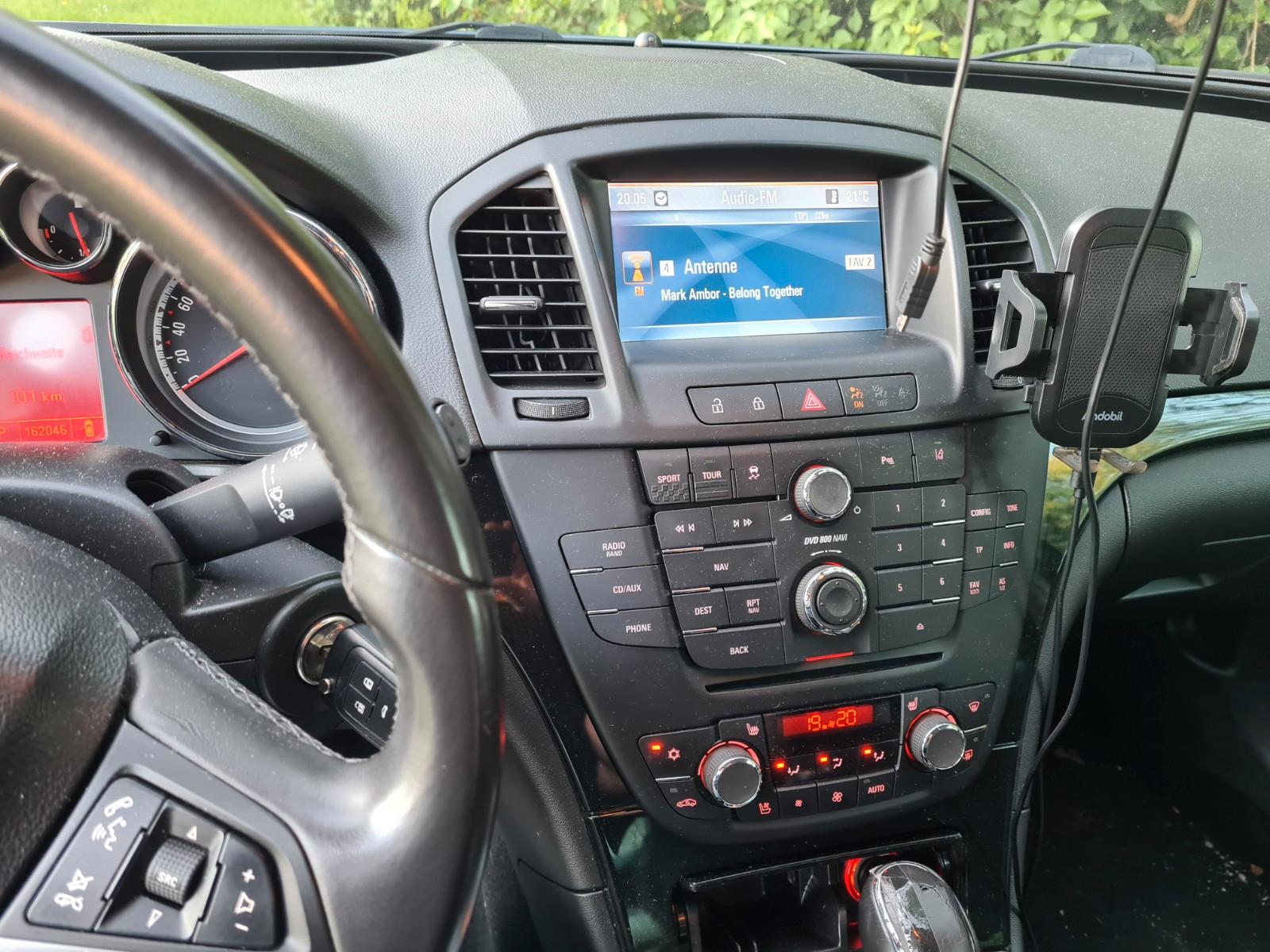 Opel Insignia 2009 — photo 9