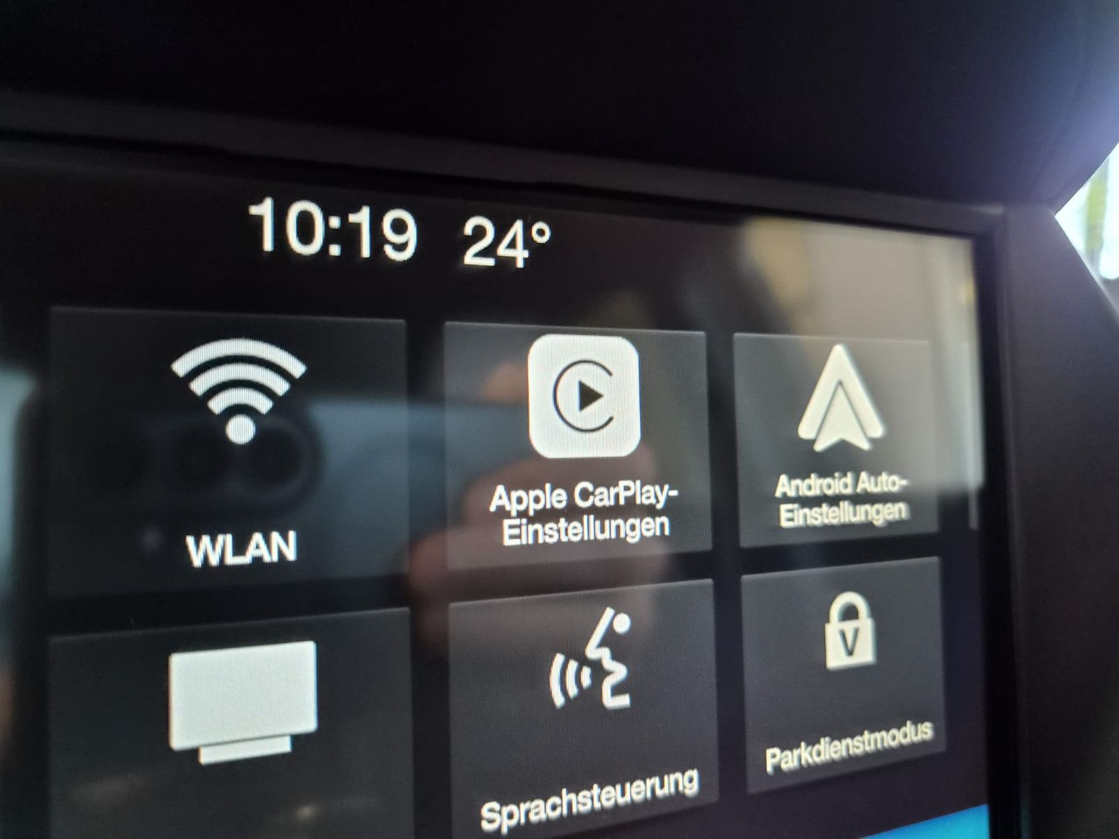 Fahrzeugabbildung Ford Kuga ST-Line/Xenon/GARANTIE/1. HAND