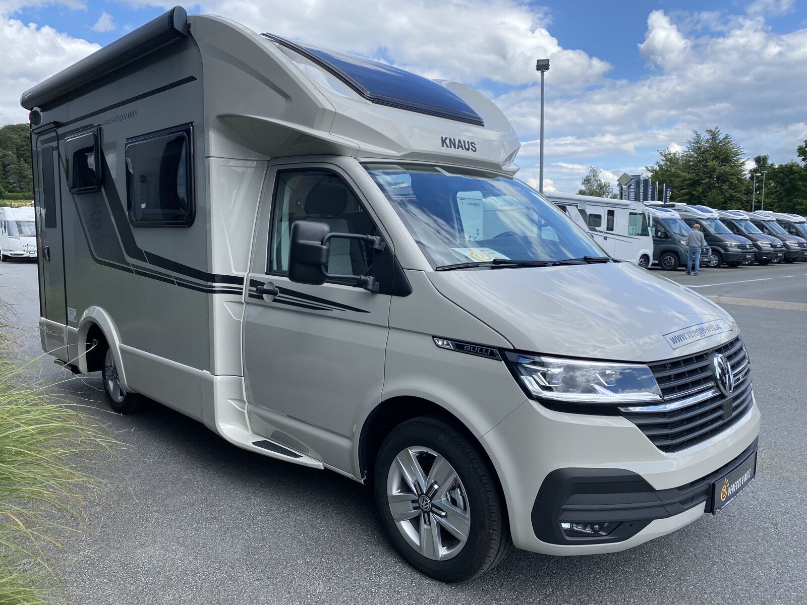 Fahrzeugabbildung Knaus Tourer Van VANSATION 500 LT Automatik, Markise