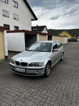 BMW 320i Touring (E46) Facelift - BMW 320: Kombi, E46 320i