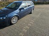 Opel Astra h caravan  1.7 Diesel - Opel Astra aus 2009 mit Diesel-Antrieb: Kombi, 1.7