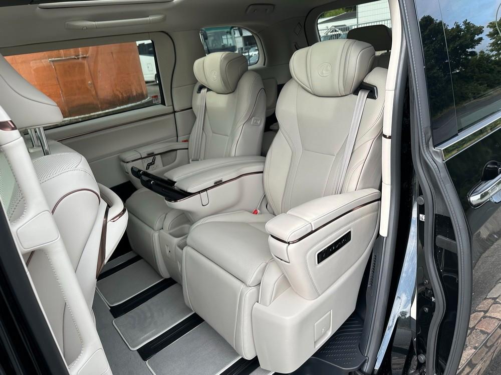 Lexus 350H Executive/7 Seats Beige/NEW/5 X Units in BH